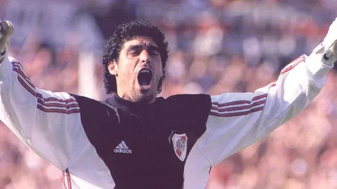 Bonano disputó 176 partidos oficiales en River y anotó un gol