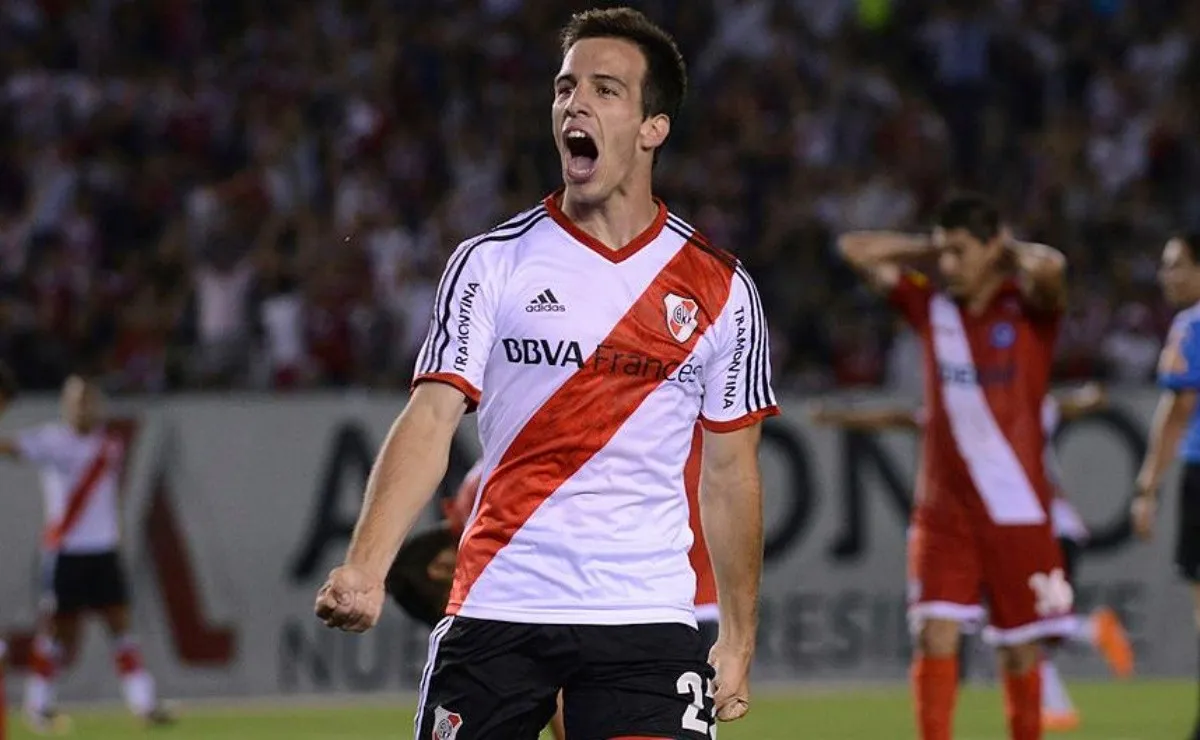 Andrada disputo 20 partidos oficiales en River y marcó un gol
