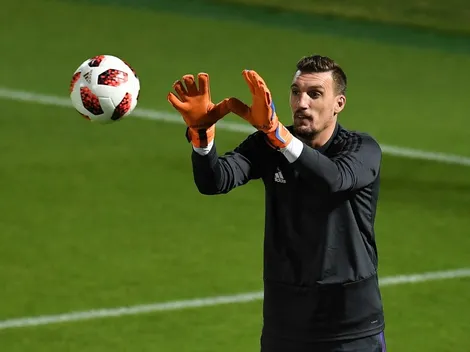 Armani no afloja su rutina de entrenamientos