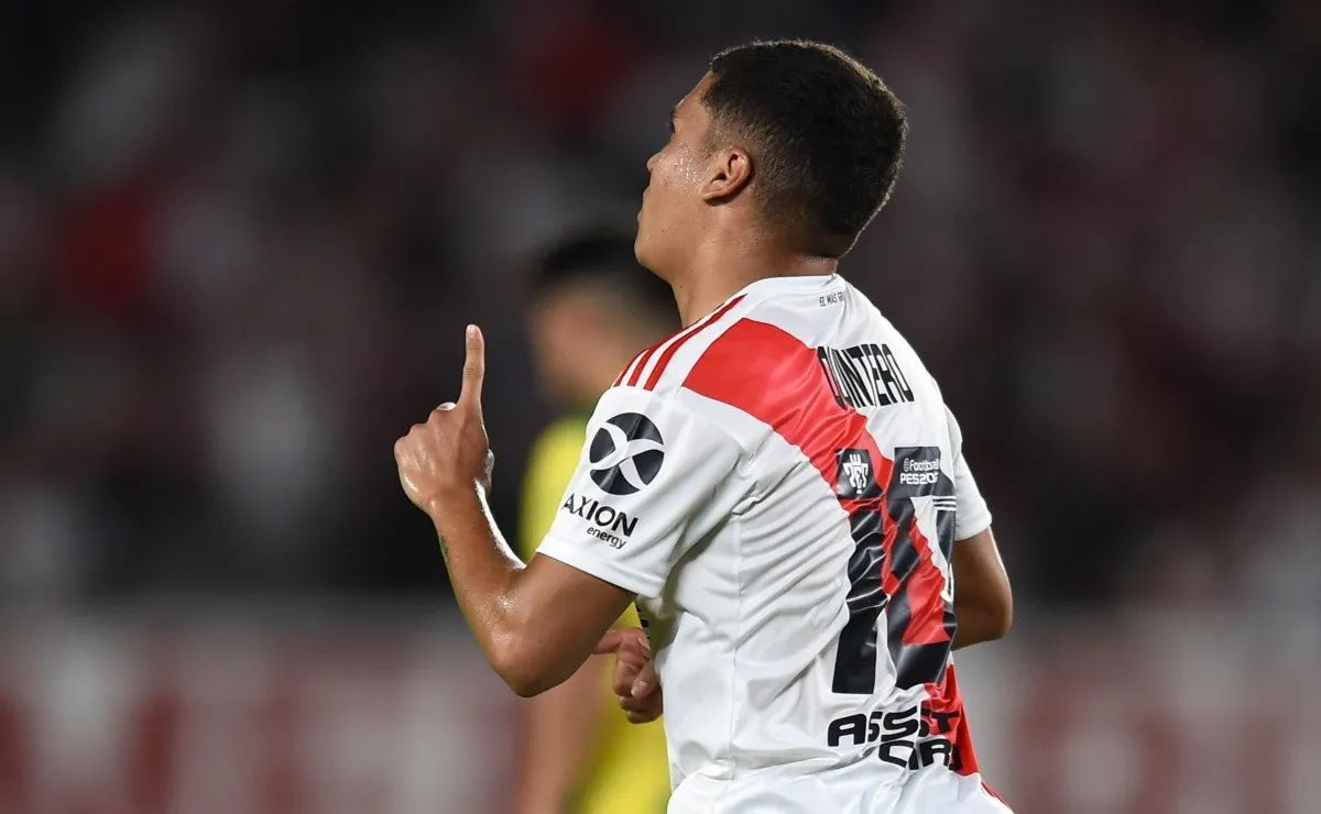 Juanfer renovó con River a principios de este año.