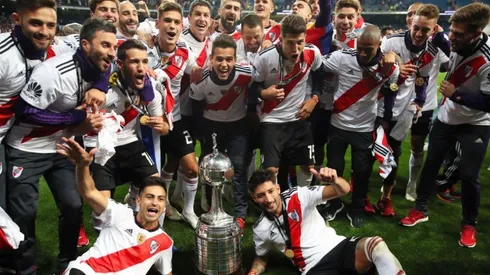 El instante del festejo máximo en Madrid, luego de ganarle la Libertadores al clásico rival