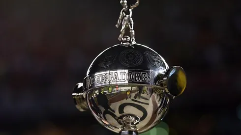 Alejandro Domínguez permitió modificaciones en el reglamento.