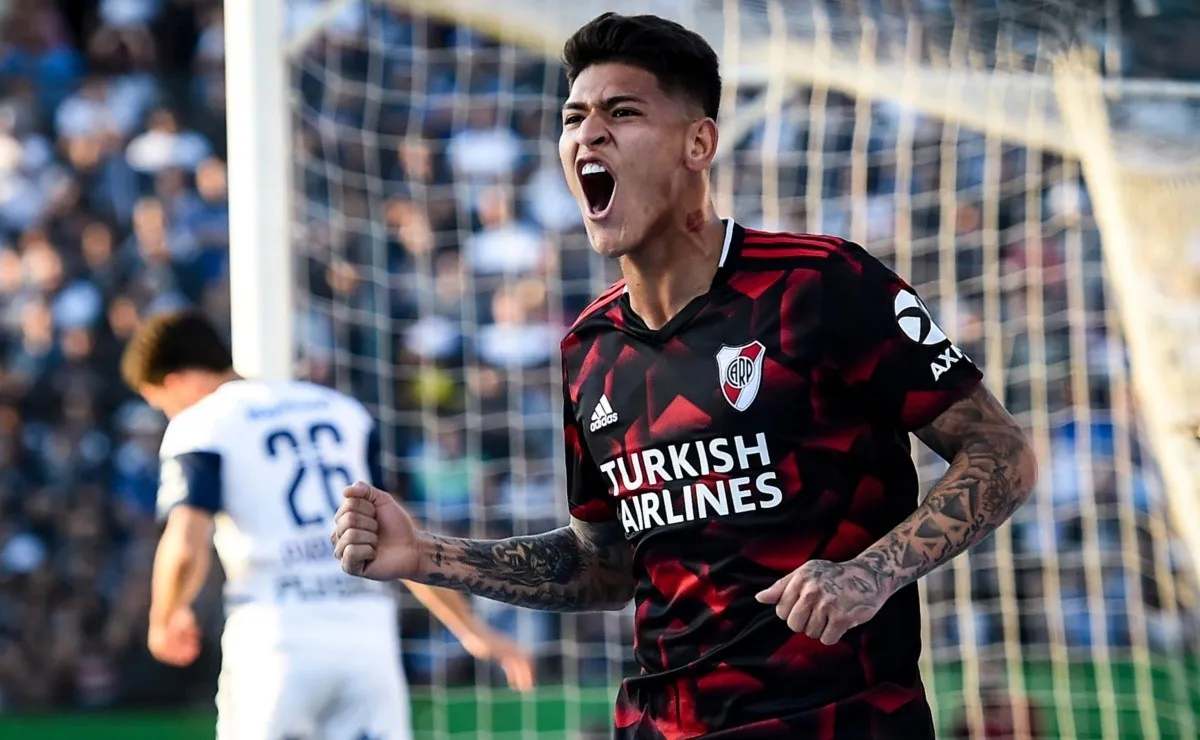 El colombiano viene mejorando a grandes pasos en el Más Grande.