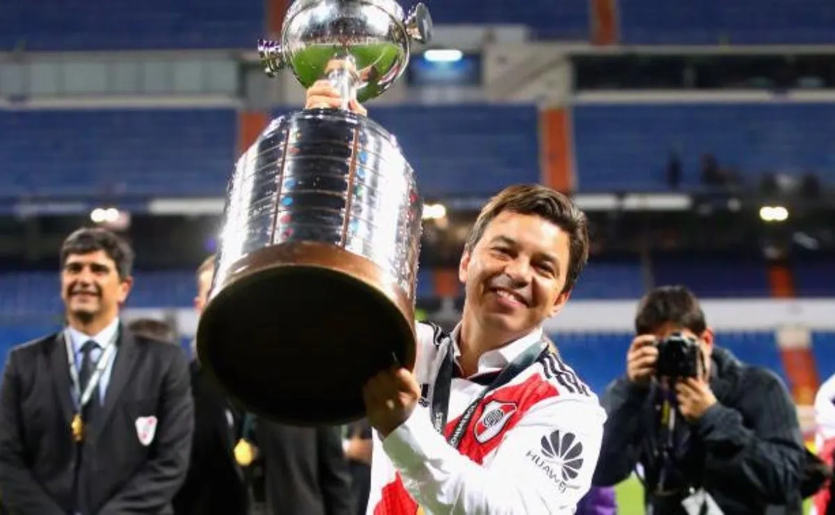 El Muñeco levantó la copa como DT en el 2015 y en el 2018