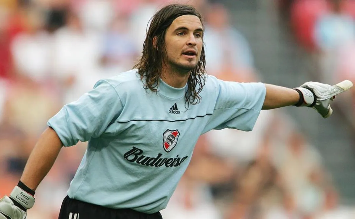 Costanzo atajó 120 partidos oficiales en River, recibió 153 goles y ganó tres títulos
