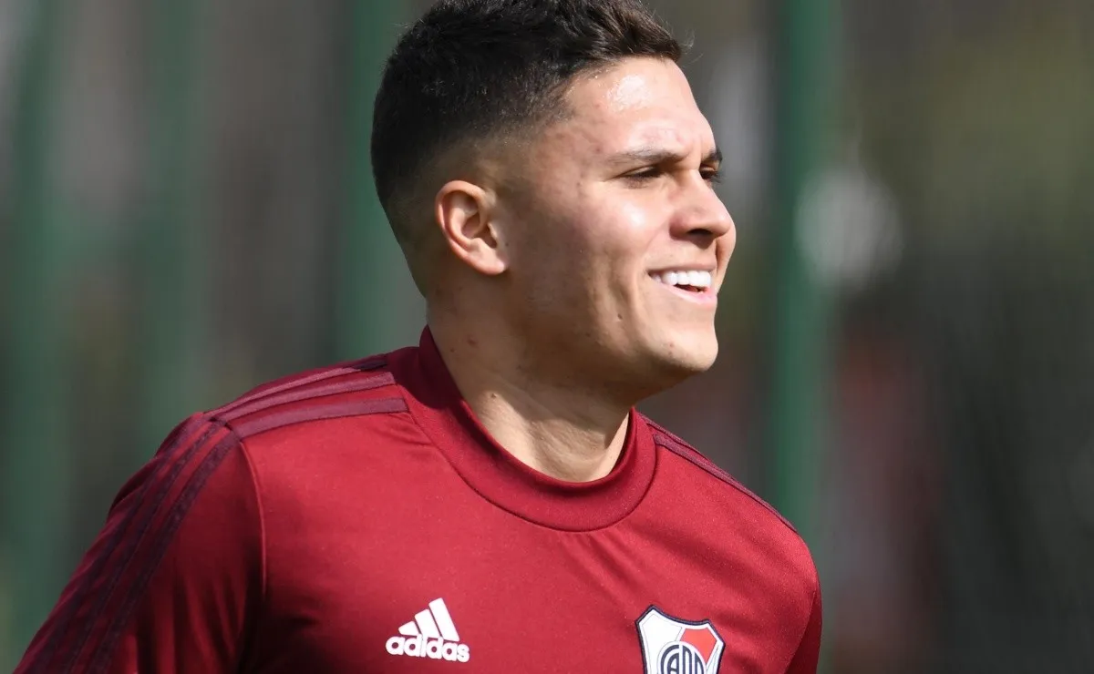 El colombiano es fanático del básquet.
