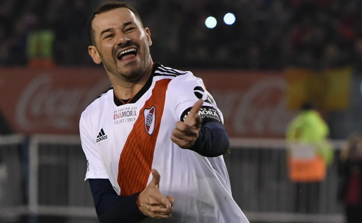 Rodrigo se terminó retirando en River y tuvo su partido despedida.