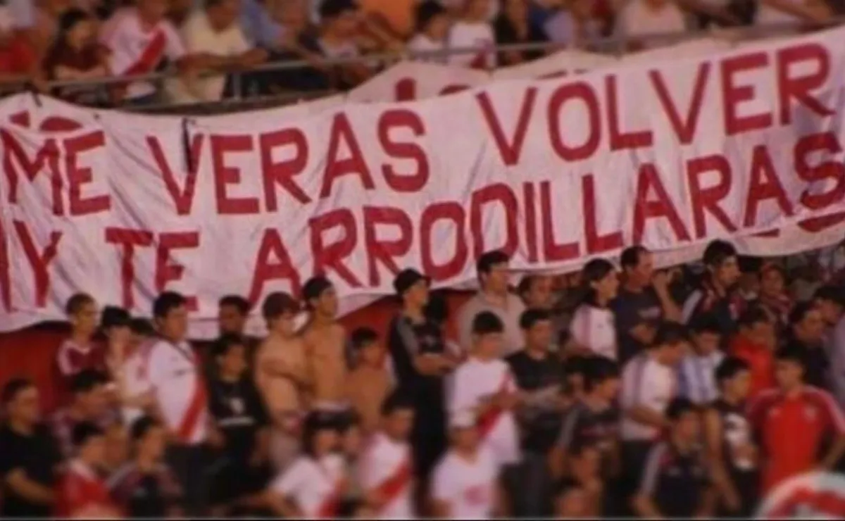 Una bandera y una frase premonitoria.