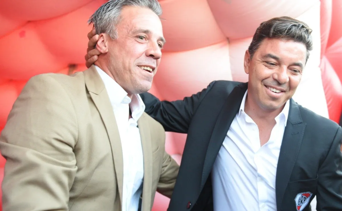 El Muñeco y Pusineri tienen una gran amistad por sus momentos de jugadores en River.