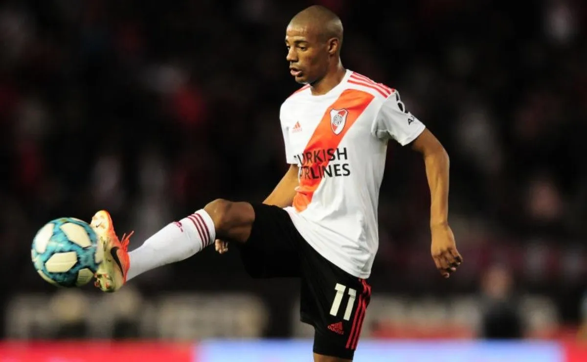 El uruguayo disputó 85 partidos con la camiseta de River y marcó 11 goles