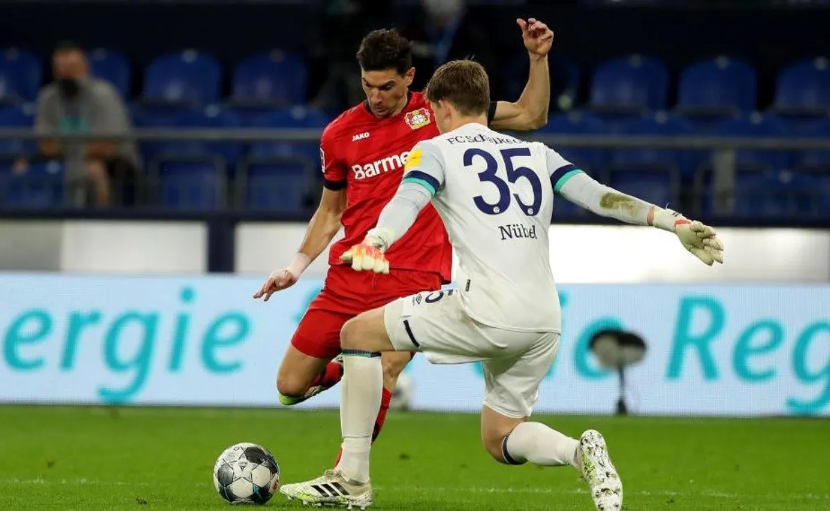 Lucas jugó todo el partido este domingo frente al Schalke
