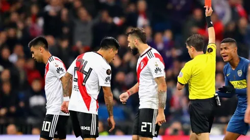 El detalle pertenecía al árbitro de aquel día, Andrés Cunha.