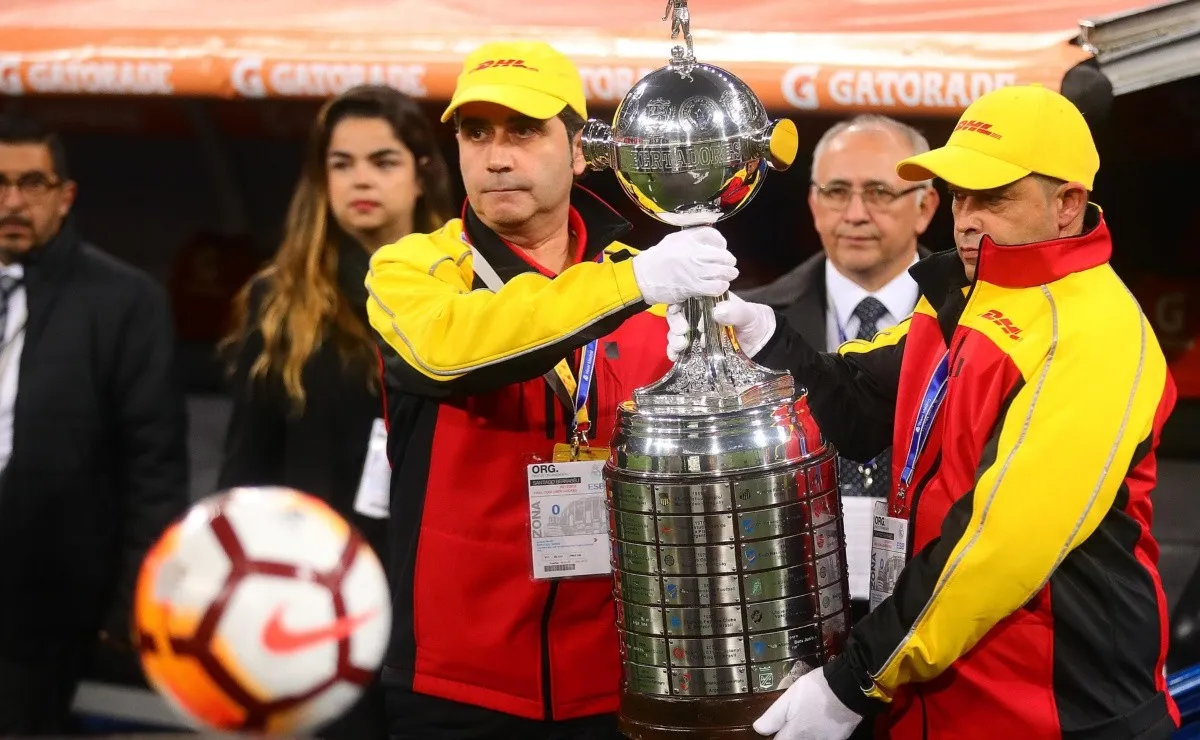 Se preparan los protocolos para el regreso del fútbol.
