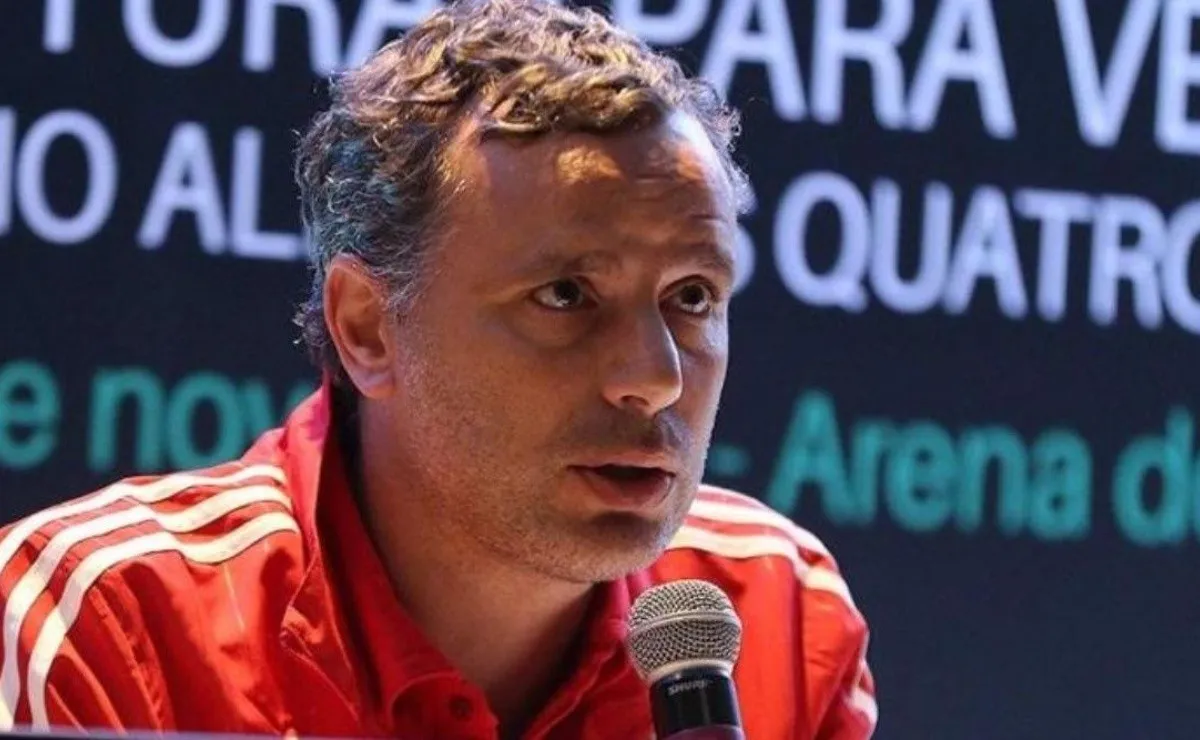 Grossi confesó además que el puesto más difícil de reclutar es el de marcador central