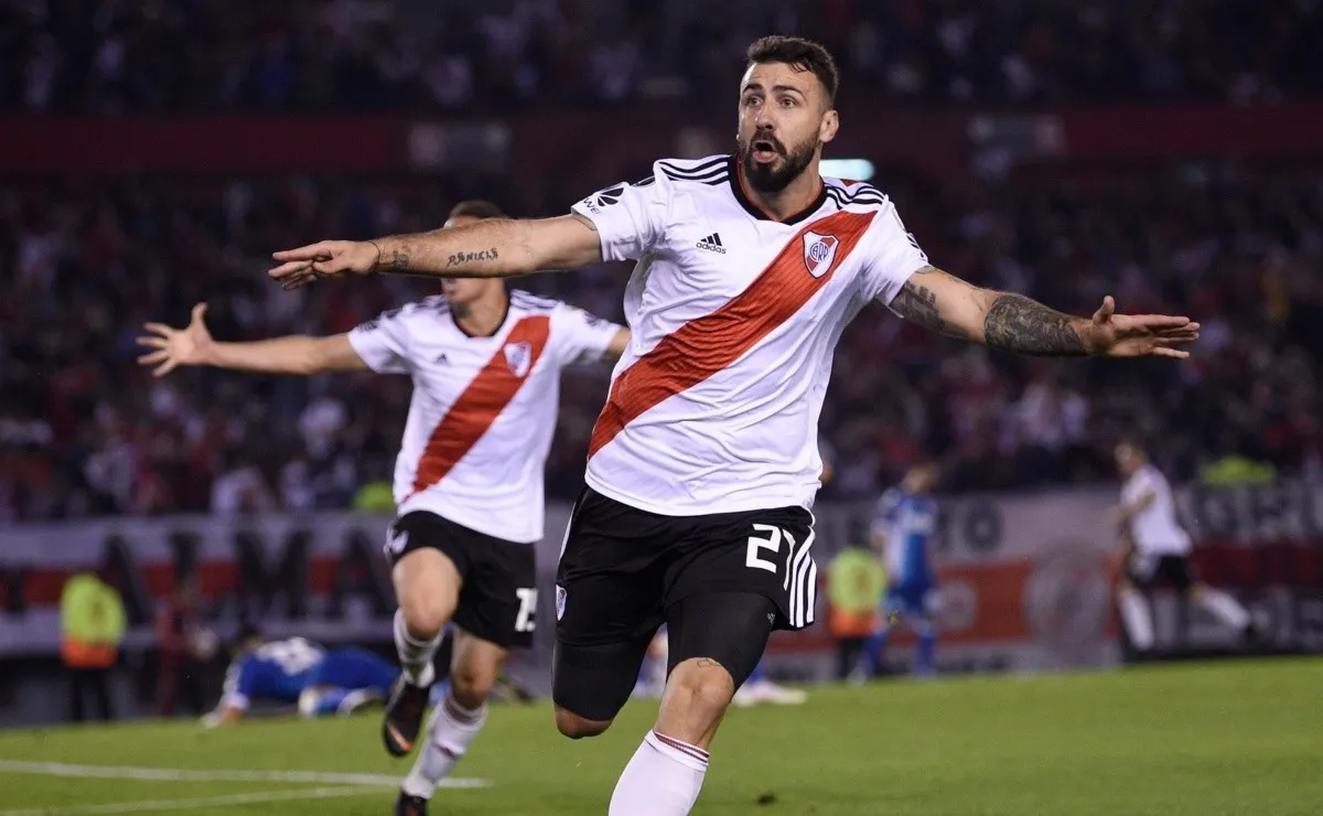 El Oso tiene la cabeza en River y quiere volver al gol.