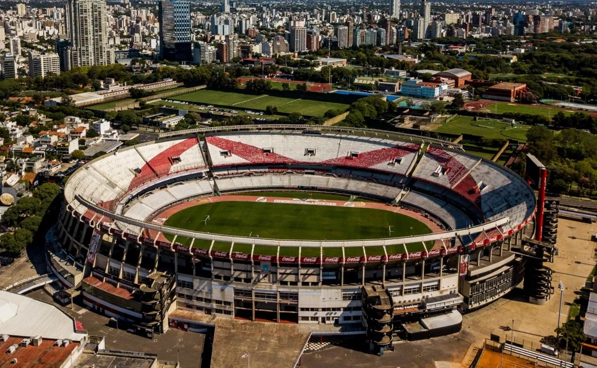 El Monumental albergó cinco finales de Libertadores y dos de Sudamericana contando idas y vueltas. (FOTO: Getty)