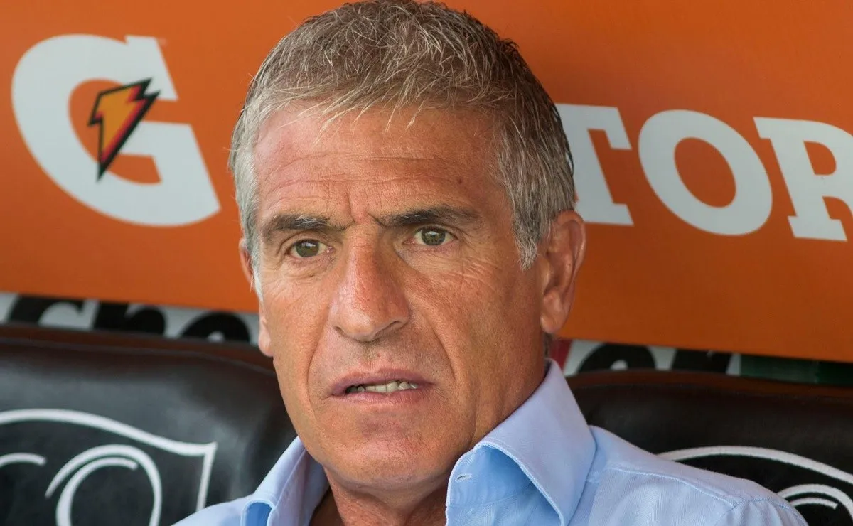 "Gallardo merece una estatua al lado de la de mi viejo", sostuvo Omar.
