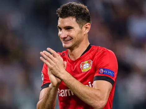 Alario estuvo presente en la goleada del Leverkusen