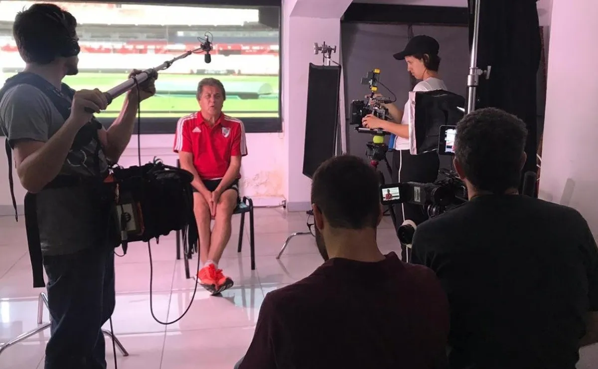 El Pato Fillol, el arquero de aquel equipo, durante la entrevista para el documental.