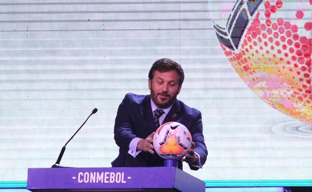 "Para que vuelvan debe haber libre tránsito entre todos los países", avisó Domínguez, sobre las copas. (FOTO: Fetty)