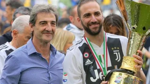 Jorge Higuaín, acompañando a Gonzalo luego de ganar un Scudetto -título de la Serie A- con Juventus. (FOTO: Getty)