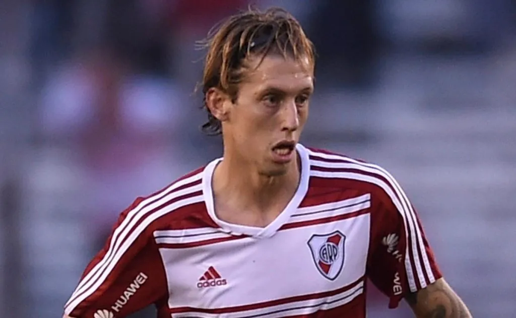 Iván Rossi jugó 20 partidos oficiales en River, pero no rindió ni logró asentarse. (FOTO: Getty)