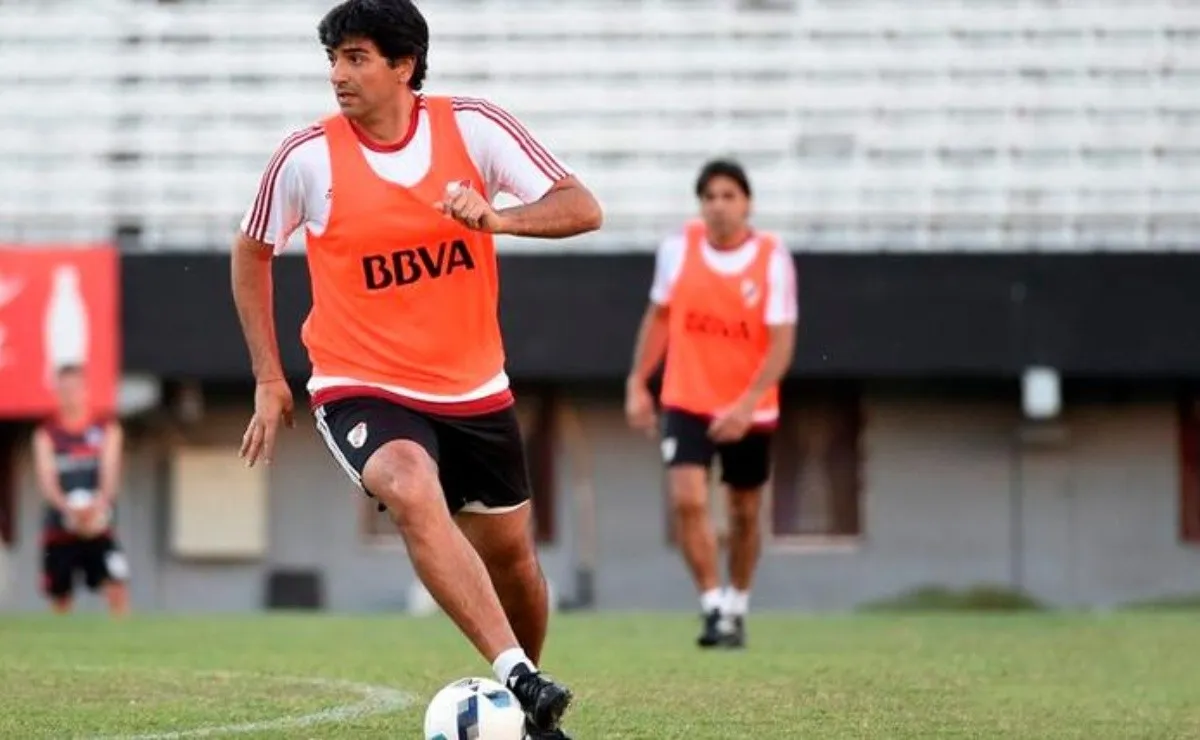 El ladero del Muñeco debutó de la mano de Ramón Díaz.