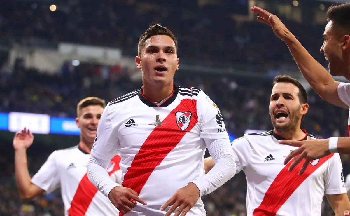 Juan Fernando Quintero lleva 61 partidos oficiales en River, con 12 goles y 4 títulos. (FOTO: Getty)