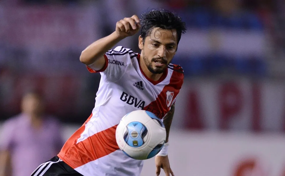Juan Carlos Menseguez jugó 13 partidos oficiales en River e hizo un gol. (FOTO: Getty)