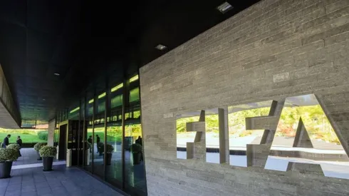 Belgrano está dispuesto a elevarle un reclamo al máximo organismo del fútbol mundial.