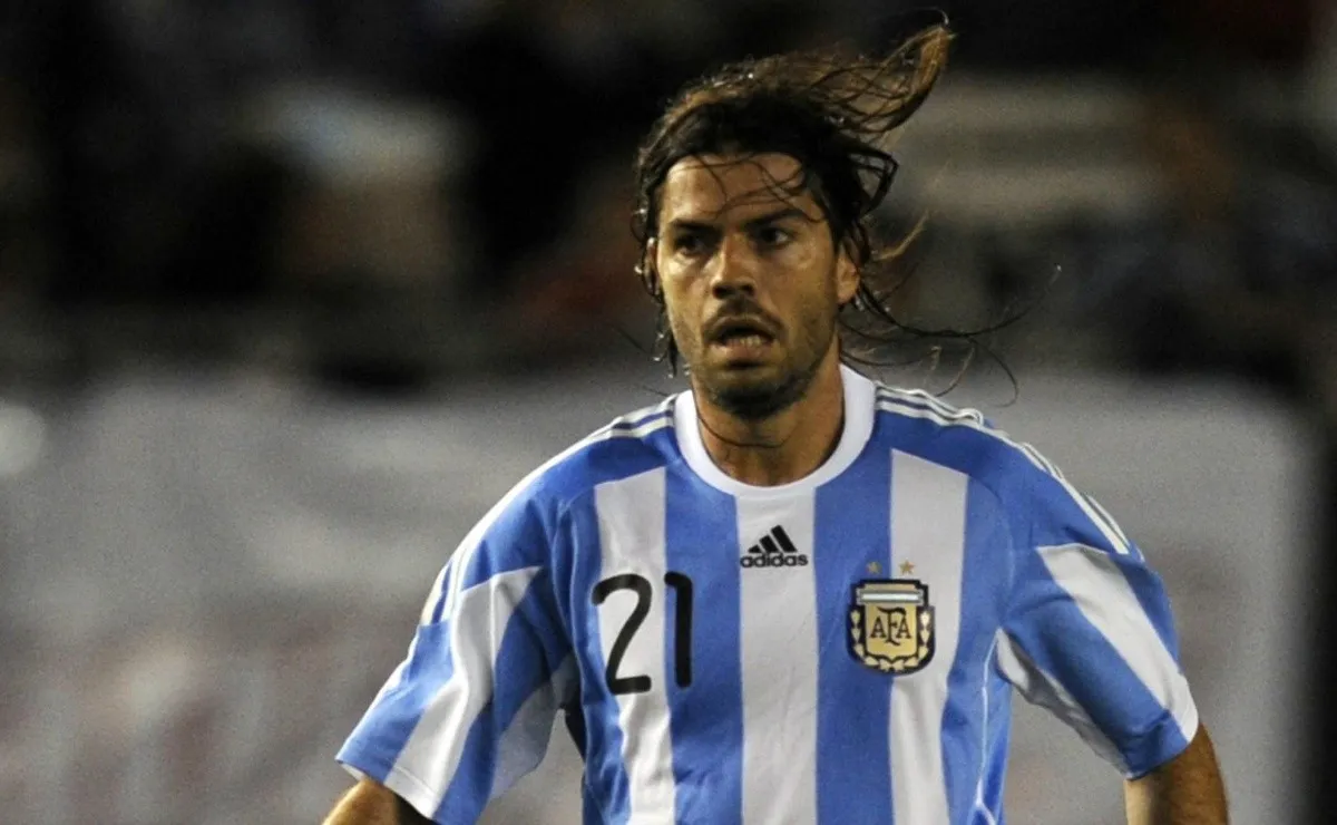El Chino jugó 130 partidos oficiales en River, y marcó un gol