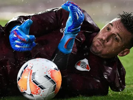 Mirá como se entrena Armani en su casa