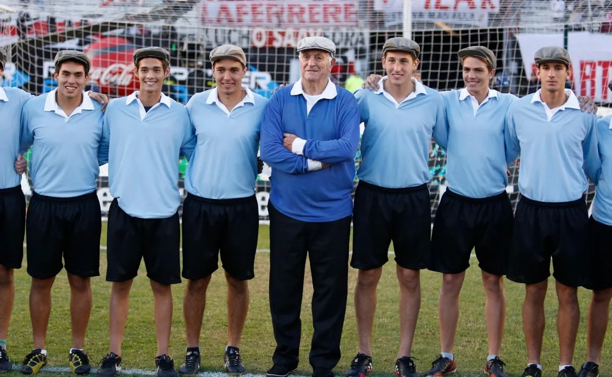 El emotivo homenaje a Amadeo en el Monumental