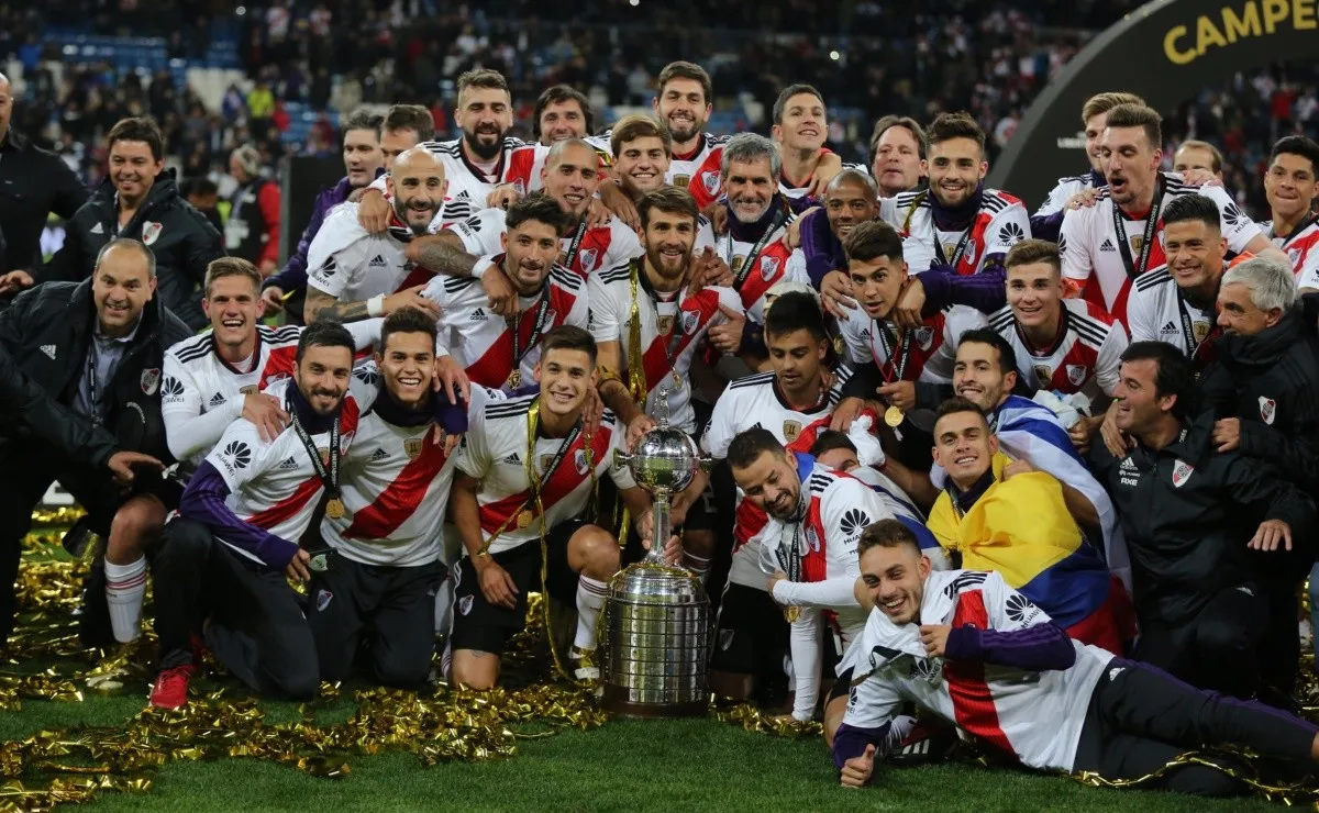 Elegí al mejor equipo del ciclo del Muñeco