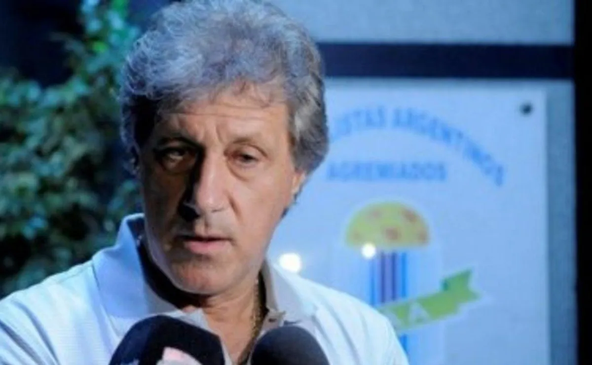 "Las decisiones que hay que tomar deben ser grupales", sostuvo el titular del gremio de los futbolistas
