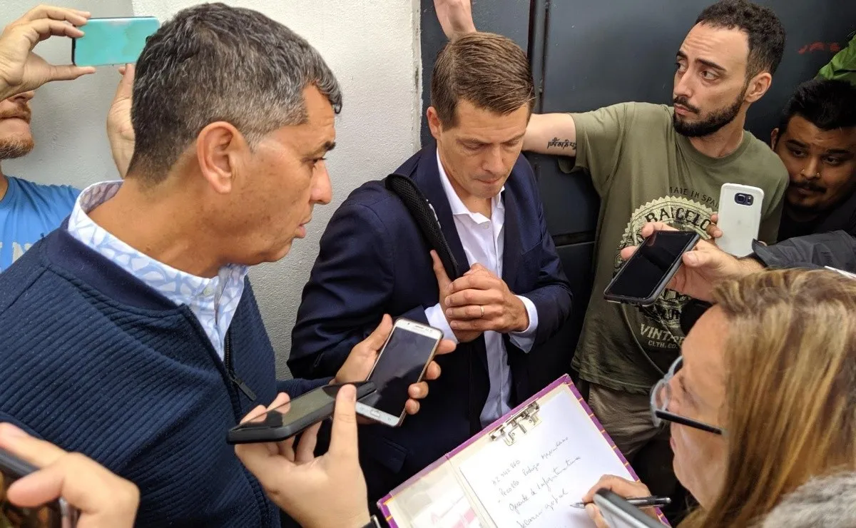 El árbitro determinó el partido como finalizado.