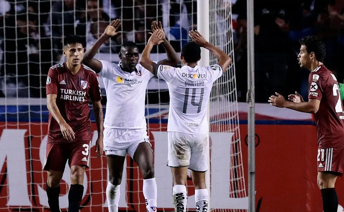 Hubo dos estrenos en la caída 3-0 frente a Liga de Quito.