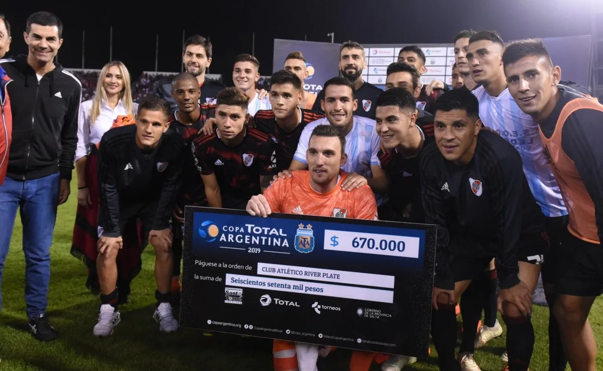 La última vez que River jugó en Salta, fue victoria 3-0 frente a Argentino de Merlo.