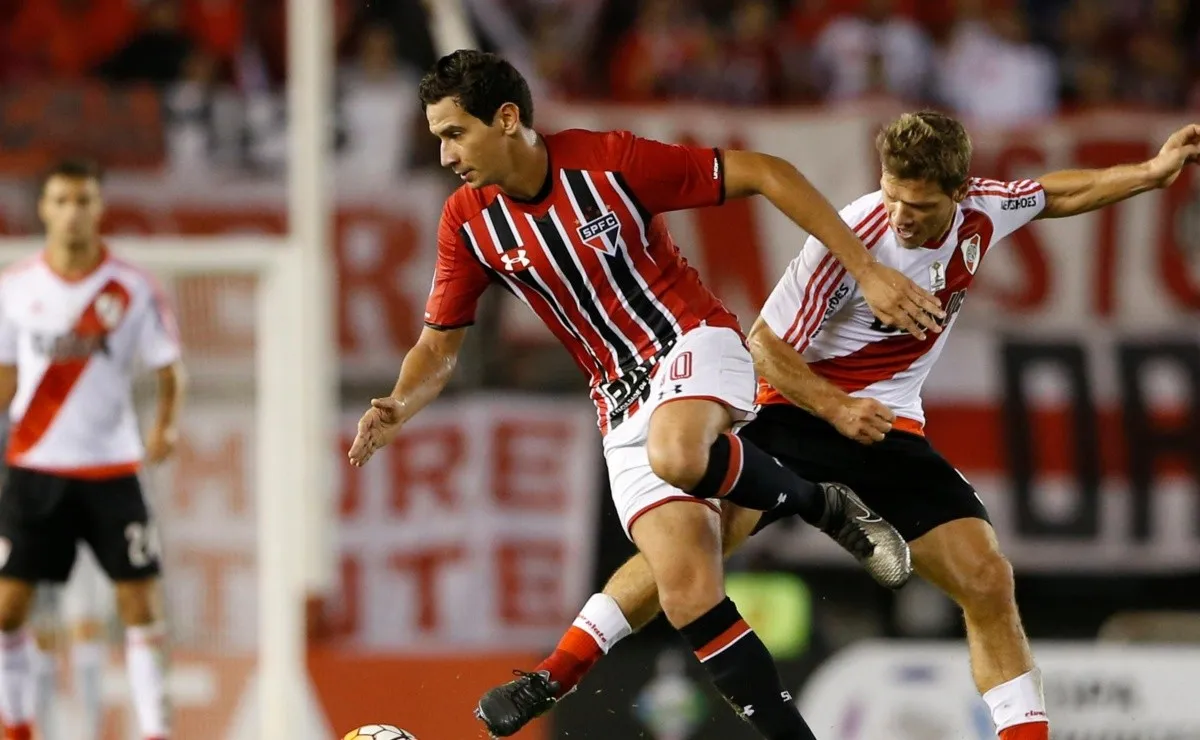 São Paulo, uno de los rivales de River en el grupo D.