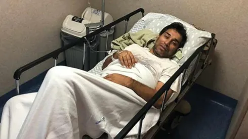 Pipino Cuevas, internado en Paraguay por dengue.