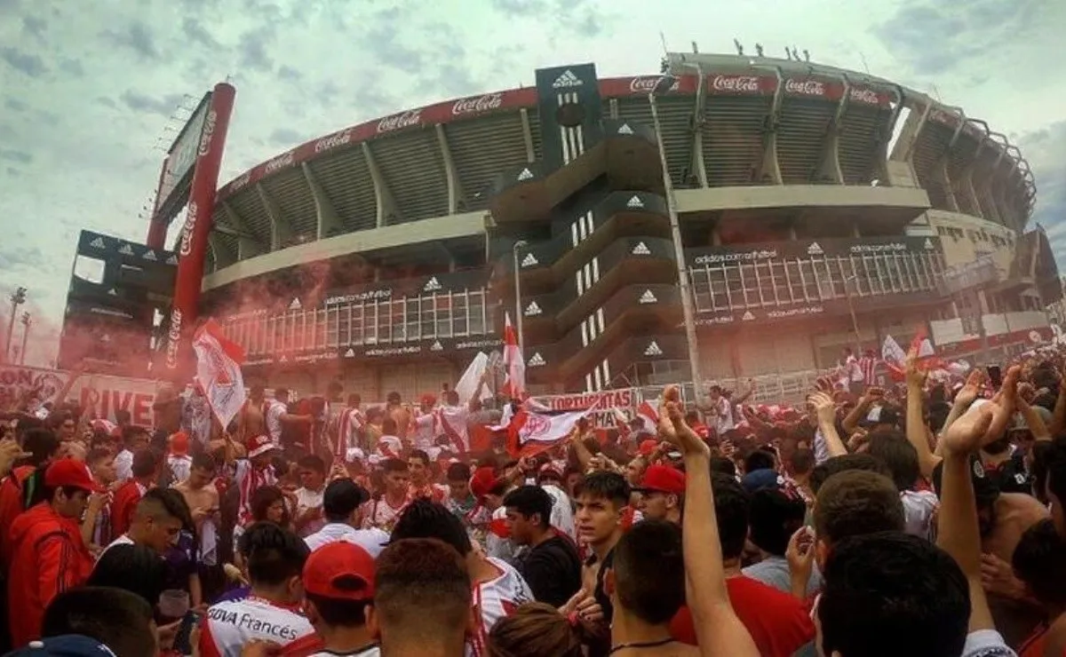 ¡La Subco invita a todos los hinchas al Puente Labruna!