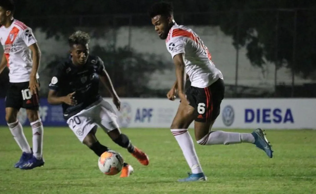 Los juveniles cayeron con el equipo ecuatoriano que había eliminado a Flamengo en la semifinal.