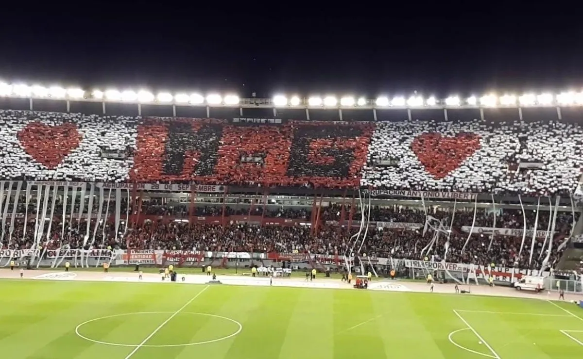 La noche que la Subco pensó un mosaico exclusivo para el DT de River