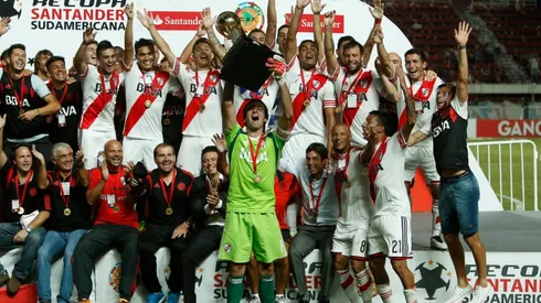 El segundo título de la era Gallardo, se utilizó el short blanco.