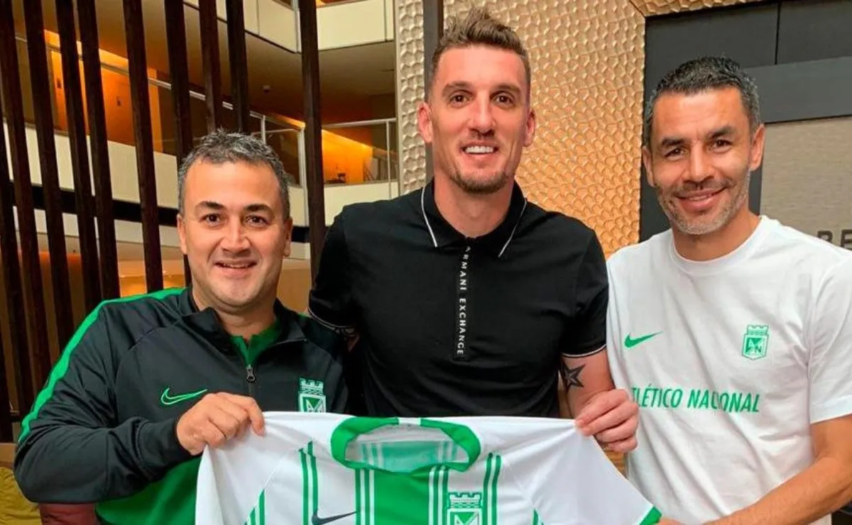 Franco Armani visitó la concentración de Atlético Nacional.