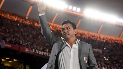 Como siempre, el Muñeco fue de los más ovacionados en Núñez.