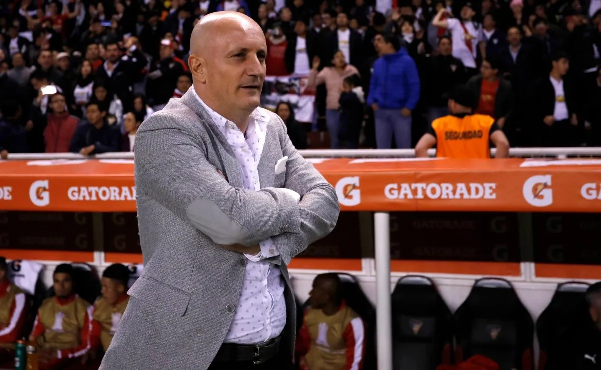 En Quito festejan la sanción a River
