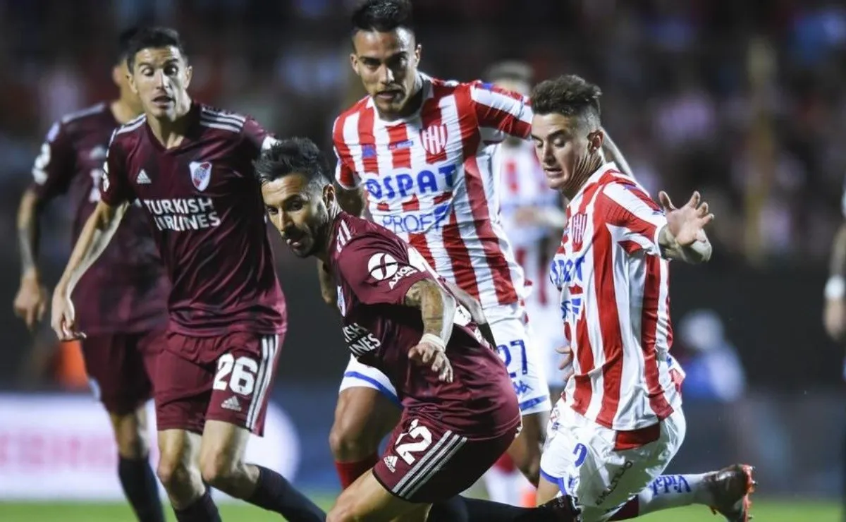 River se quedó con un triunfazo en Santa Fe.