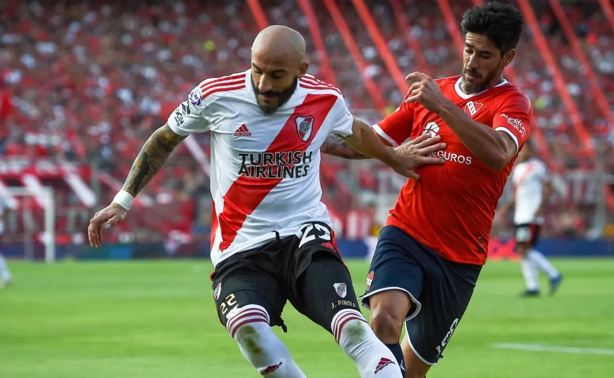 Javier Pinola llegó a 100 partidos oficiales con la camiseta de River. (FOTO: Getty)