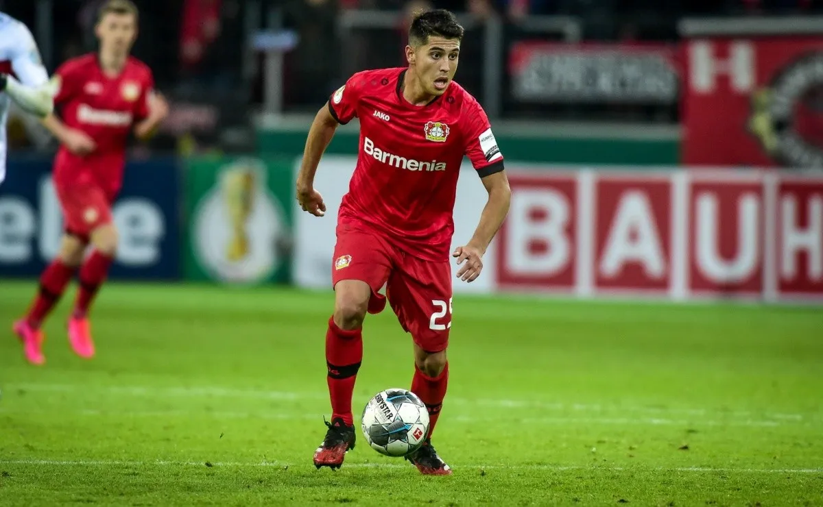 Palacios debutó con un triunfo en Bayer Leverkusen
